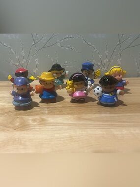 Vintage Lot of Fisher- Price Little People